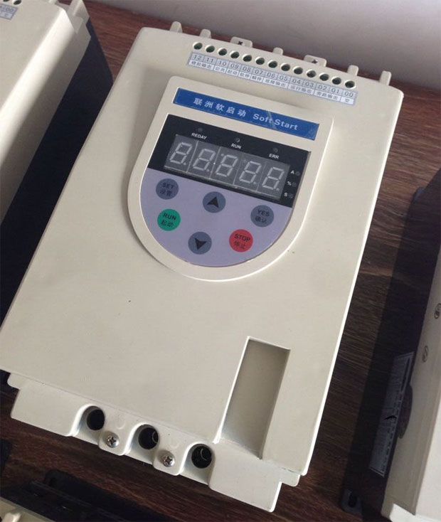CFQR2軟啟動產品實圖 CFQR2軟啟動產品實圖